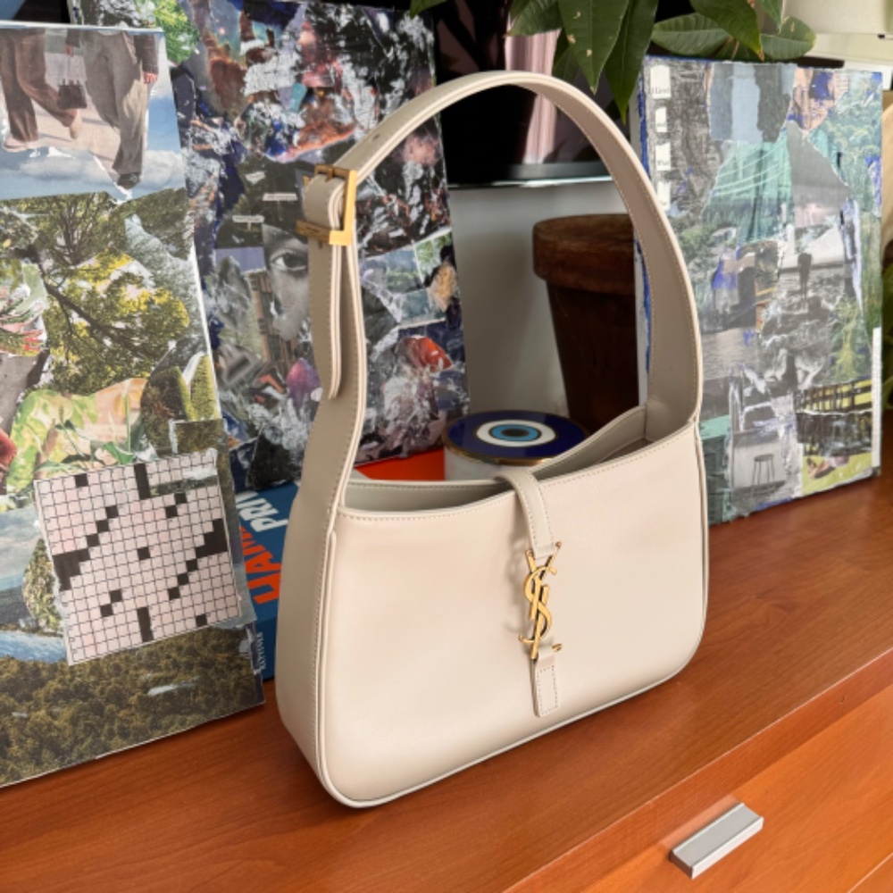 LE 5 À 7 IN SMOOTH LEATHER BLANC VINTAGE - Picture 9 of 12